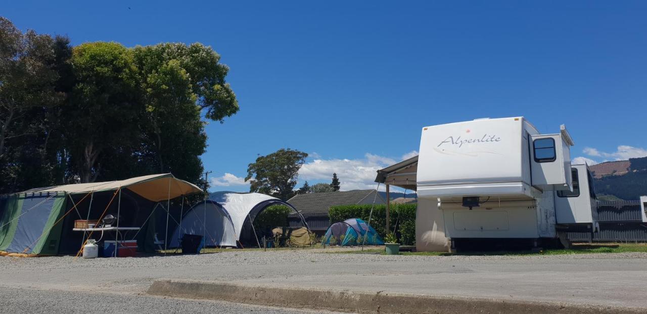 Richmond Holiday Park Esterno foto
